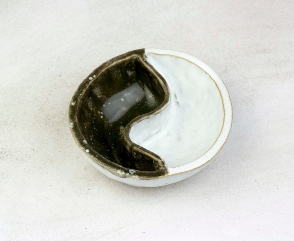 Handmade Ceramic Yin & Yang Salt & Pepper Cellar - Image 2