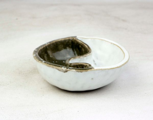 Handmade Ceramic Yin & Yang Salt & Pepper Cellar - Image 4